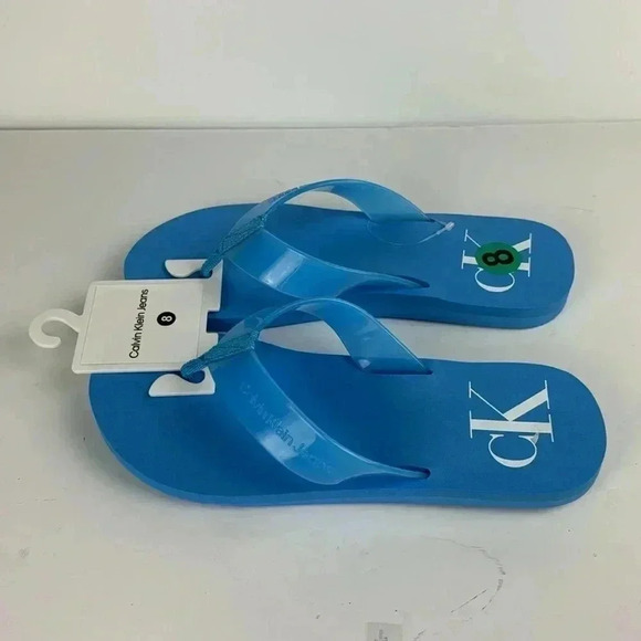 CALVIN KLEIN SZ 8 NWT MED BLUE THONG SANDALS - Picture 2 of 4